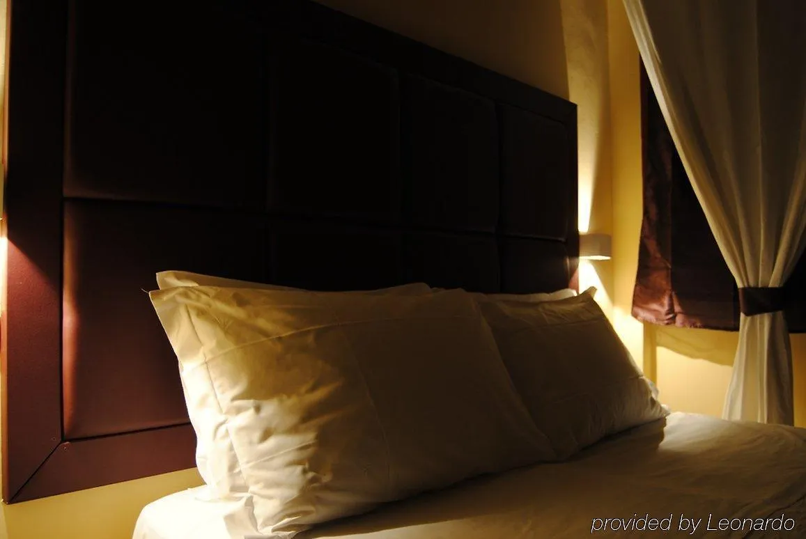 Eurohome Signa Bed & Breakfast